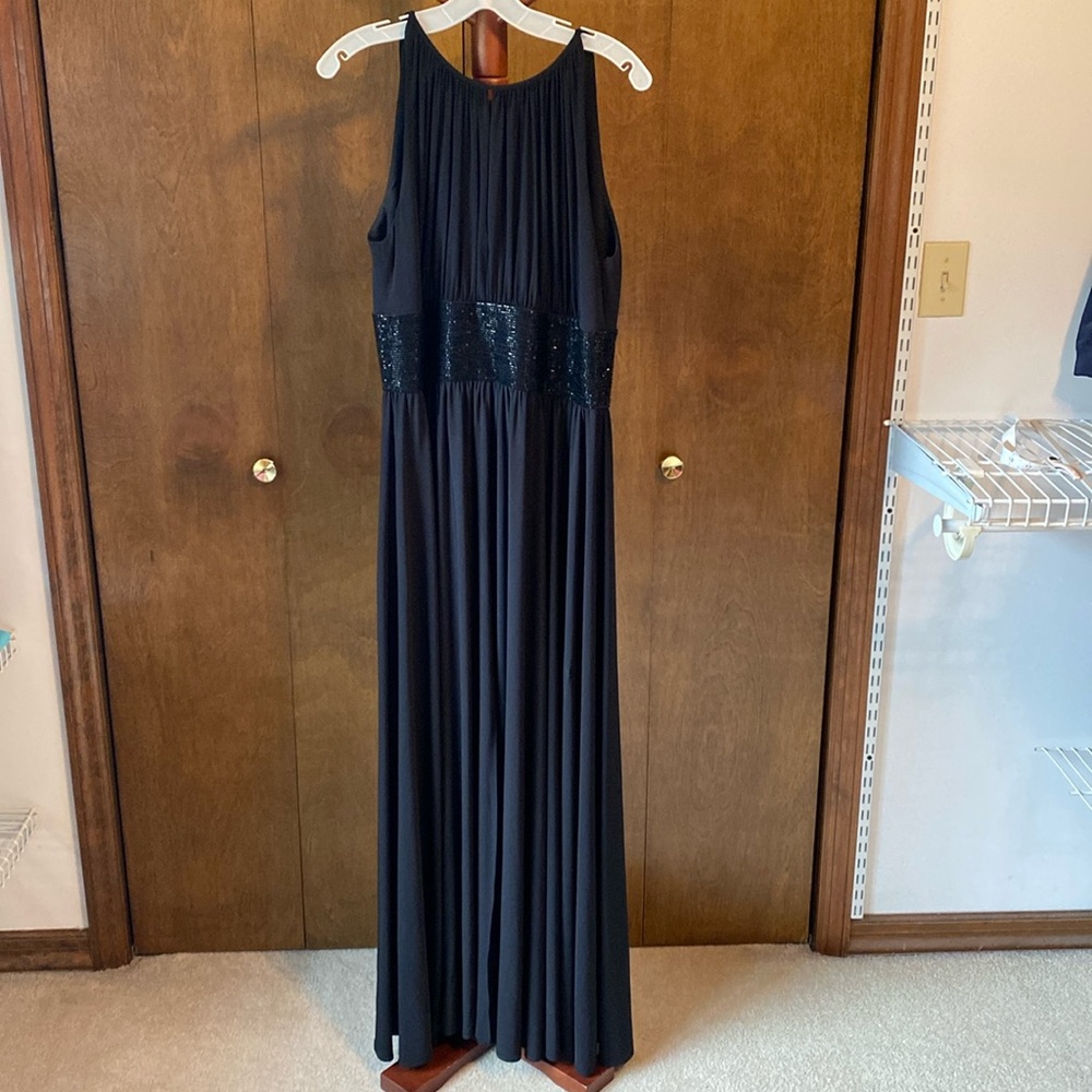 Size 12 black floor-length formal dress